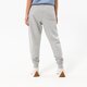 Férfi nadrágok NEW BALANCE NADRÁG NB ESSENTIALS STACKED LOGO SWEATPANT mp03558ag szín: szürke