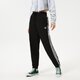 Női nadrágok ADIDAS 3 STRIPES OVERSIZED JOGGERS hm2143 szín: fekete