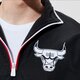 Férfi pulóver NEW ERA POLÁR NBA 1/4 ZIP FLEECE BULLS CHICAGO BULLS BLK 12553332 szín: fekete
