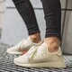 Női sportcipők ADIDAS DEERUPT RUNNER bd7882w szín: bézs