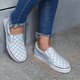 Női tornacipők VANS UA CLASSIC SLIP-ON va38f7qck szín: kék
