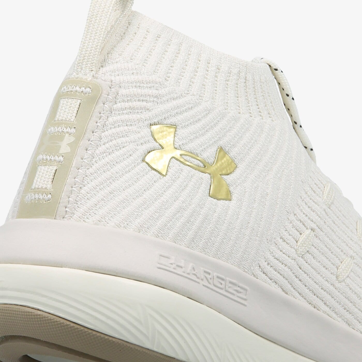 under armour slingflex mid trainers ladies