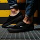 Férfi sportcipők VANS UA AUTHENTIC vn0a2z5i18l1 szín: fekete