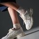 Női sportcipők ASICS GEL-1130 1202a163-100 szín: bézs