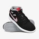Gyerek sportcipők AIR JORDAN 1 MID (GS) 554725-060 szín: fekete