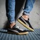 Férfi sportcipők PUMA SUEDE VTG THE NEVERWORN 38332201 szín: fekete