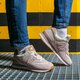 Női sportcipők NEW BALANCE 574  wl574sp2 szín: bézs