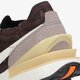 Férfi sportcipők NIKE WAFFLE ONE da7995-200 szín: barna