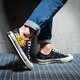 Férfi sportcipők CONVERSE CHUCK 70 SUNNY FLORAL PRINT  172825c szín: fekete
