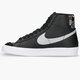 Gyerek sportcipők NIKE BLAZER MID '77 SE dj0265-001 szín: fekete