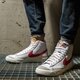 Férfi sportcipők NIKE BLAZER MID '77 VINTAGE bq6806-102 szín: fehér