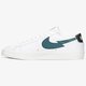 Férfi sportcipők NIKE BLAZER LOW '77 dj6895-100 szín: fehér