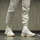 Férfi sportcipők NEW BALANCE 725  ml725t szín: fehér