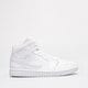 Férfi sportcipők AIR JORDAN 1 MID  554724-136 szín: fehér