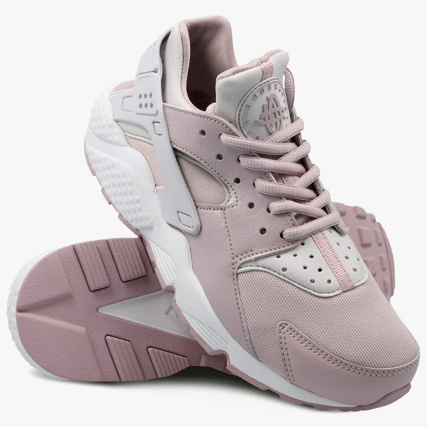 lila huarache