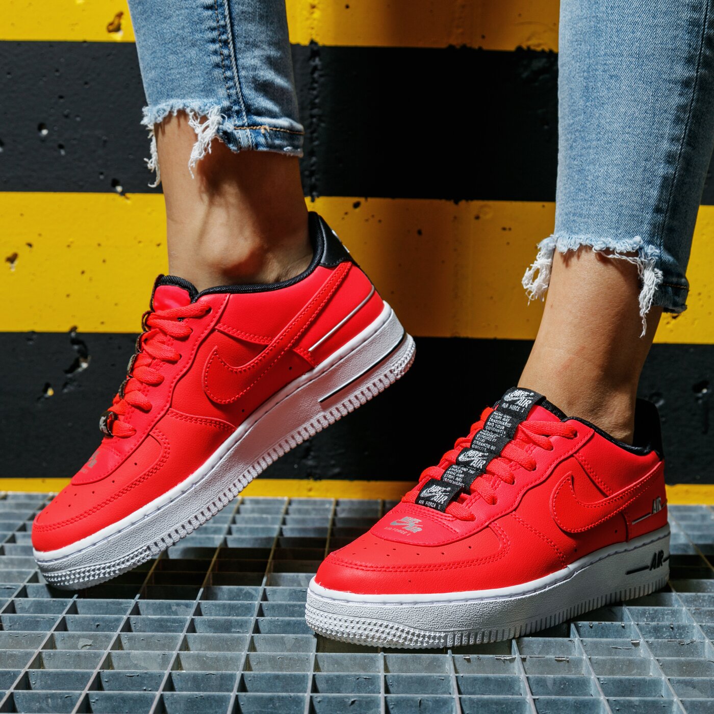 nike air force 1 lv8 3 su20