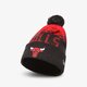 Férfi téli sapka NEW ERA NBA CHICAGO BULLS POM BEANIE HAT CHICAGO BULLS OTC 12122723 szín: fekete