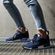 Gyerek sportcipők ADIDAS NMD_R1 J ee6675 szín: sötétkék