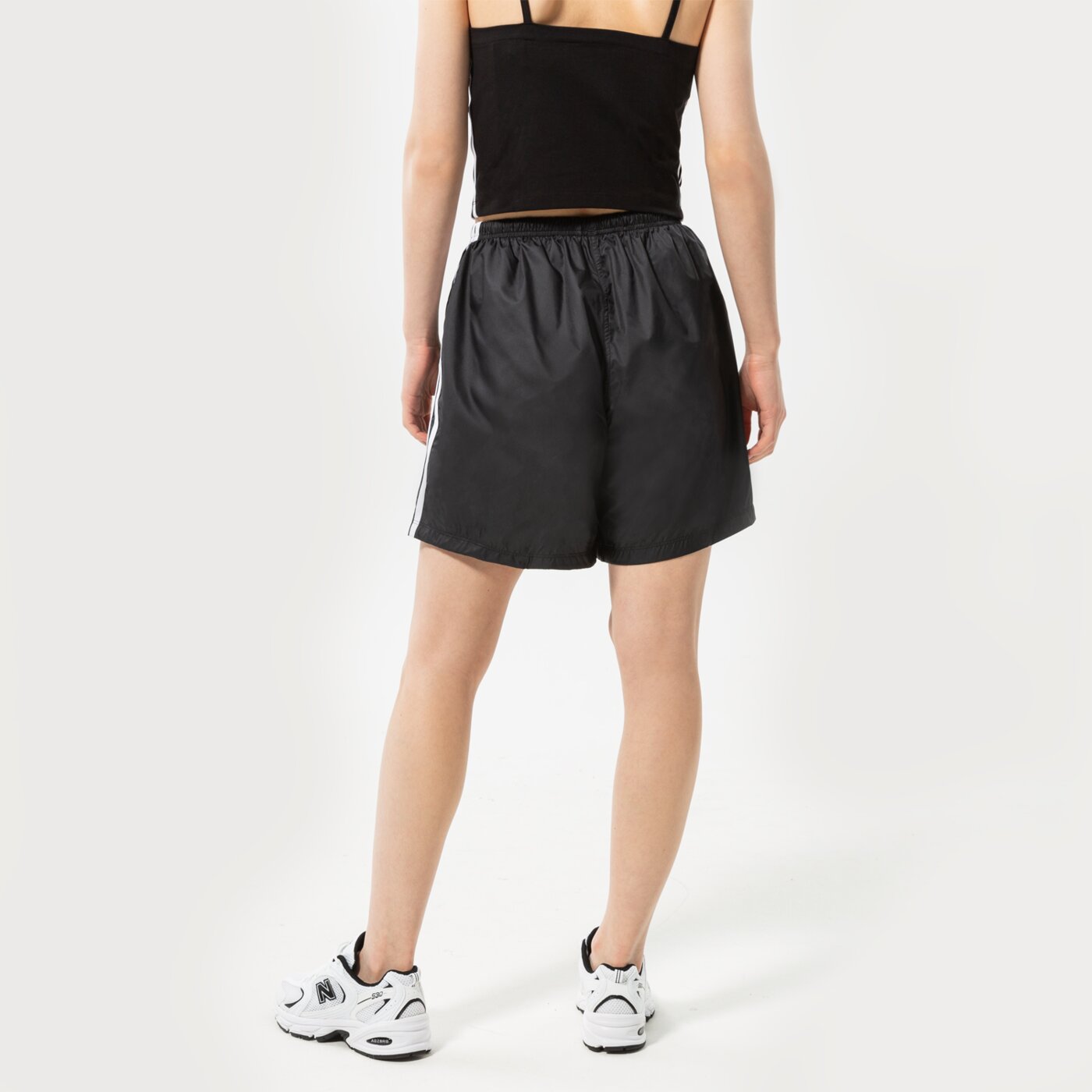 ADIDAS RÃVIDNADRÃG LONG SHORTS H37753 FEKETE 8 990,00 Ft! LegendÃ¡s RÃ¶vidnadrÃ¡g NÅi Ruha adidas a 