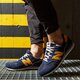 Férfi sportcipők NEW BALANCE ML373AA2 ml373aa2 szín: sötétkék