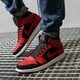 Férfi sportcipők AIR JORDAN 1 MID 554724-054 szín: piros