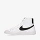 Női sportcipők NIKE W BLAZER MID '77 NEXT NATURE do1344-101 szín: fehér