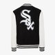 Férfi átmeneti kabát NEW ERA KABÁT HERITAGE VARSITY SOX CHICAGO WHITE SOX 60332222 szín: fekete