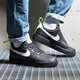 Férfi sportcipők NIKE AIR FORCE 1 LOW  do6394-001 szín: fekete