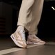 Női sportcipők NIKE AIR MAX DAWN dr2395600 szín: barna