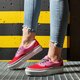 Női tornacipők VANS UA ERA PLATFORM vn0a3wluwvx1 szín: piros
