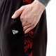 Férfi rövidnadrágok NEW ERA RÖVIDNADRÁG NBA PRINT PANEL BULLS 12720122 szín: fekete