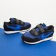 Gyerek sportcipők NIKE MD VALIANT cn8560-412 szín: sötétkék