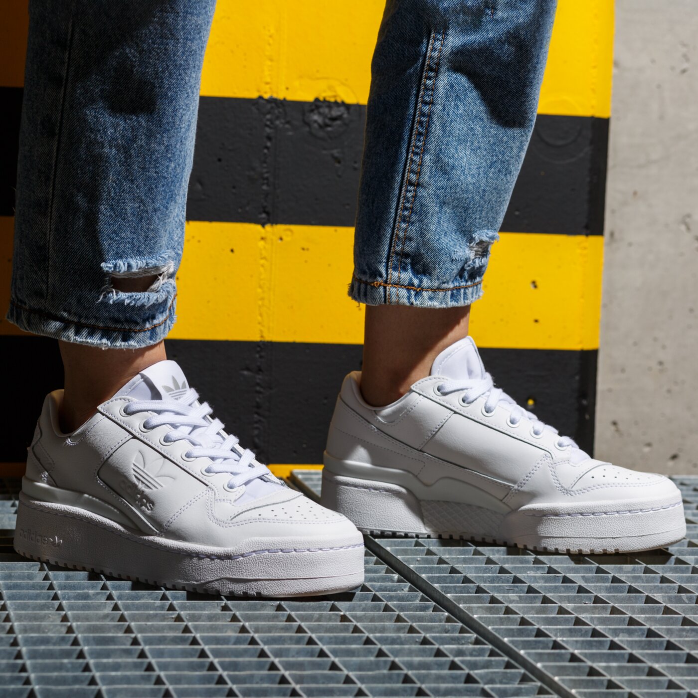 adidas Originals Wmns Forum Bold - Footwear White - FY9042 - sneakAvenue