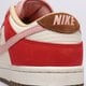 Női sportcipők NIKE DUNK LOW PRM fb7910-600 szín: piros