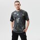 Férfi póló NEW ERA PÓLÓ OUTDOOR UTILITY OVERSIZEDTEE NEW ERA NOV 12590873 szín: multicolor