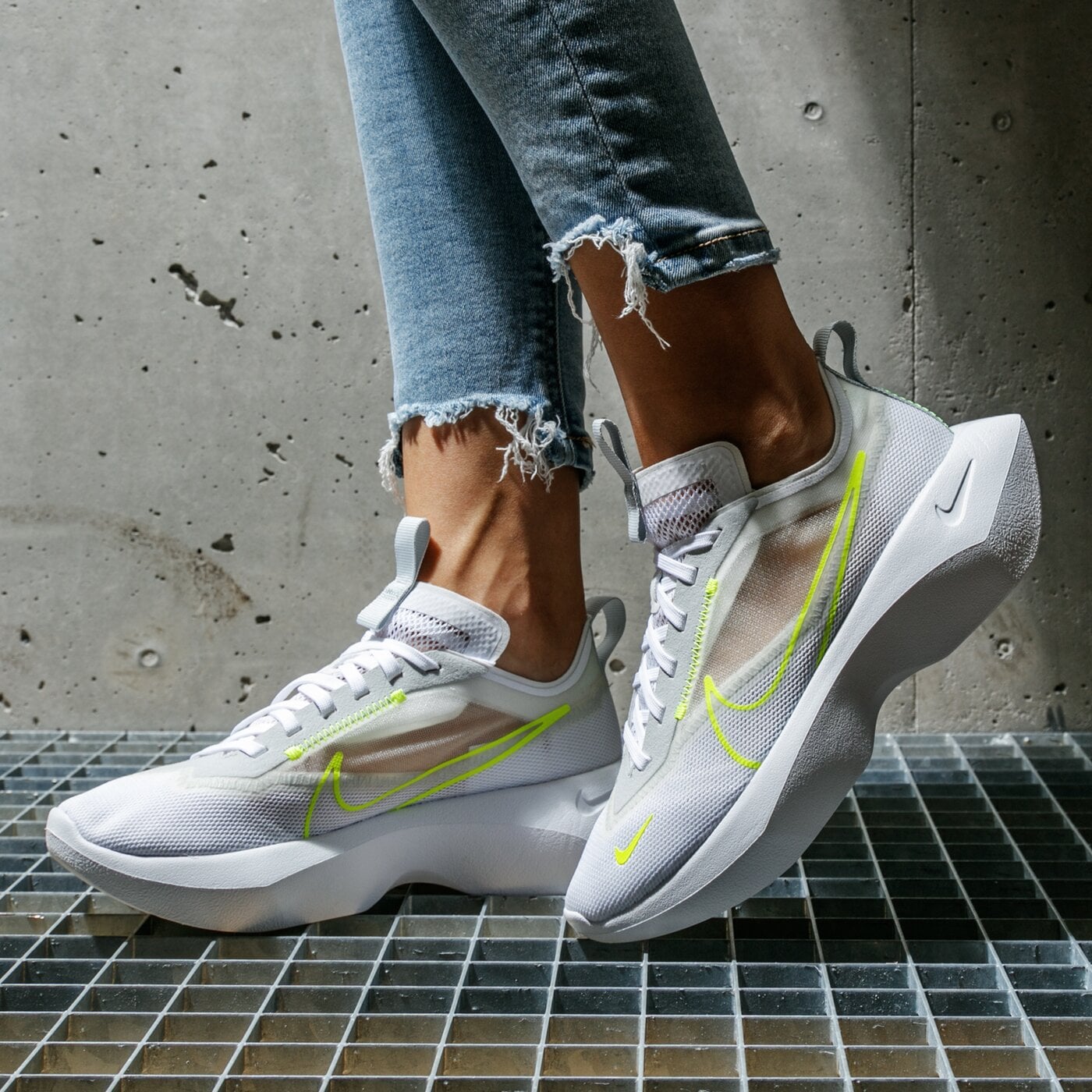 nike vista lite release date