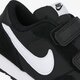 Gyerek sportcipők NIKE MD VALIANT cn8559-002 szín: fekete