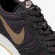 Női sportcipők NIKE W INTERNATIONALIST 828407-024 szín: lila