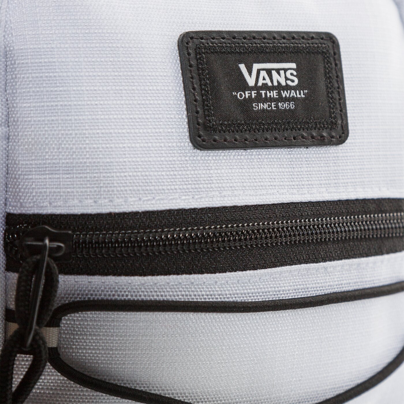 VANS NŐI TÁSKA MN BAIL SHOULDER BAG WHITE WHITE VN0A3I5SWHT1 FEHÉR 5 391,00 HUF Táska Kiváló