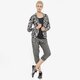 Női nadrágok UNDER ARMOUR NADRÁG TWISTTECH 1271687001 szín: szürke