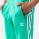 Férfi nadrágok ADIDAS NADRÁG 3-STRIPES PANT hf2102 szín: zöld