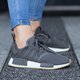 Női sportcipők ADIDAS NMD_R1 b42199w szín: szürke