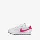 Gyerek sportcipők NIKE MD VALIANT cn8560-019 szín: fehér