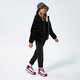 Gyerek pulóver JORDAN PULÓVER ESSENTIALS CREW GIRL 45a859-023 szín: fekete