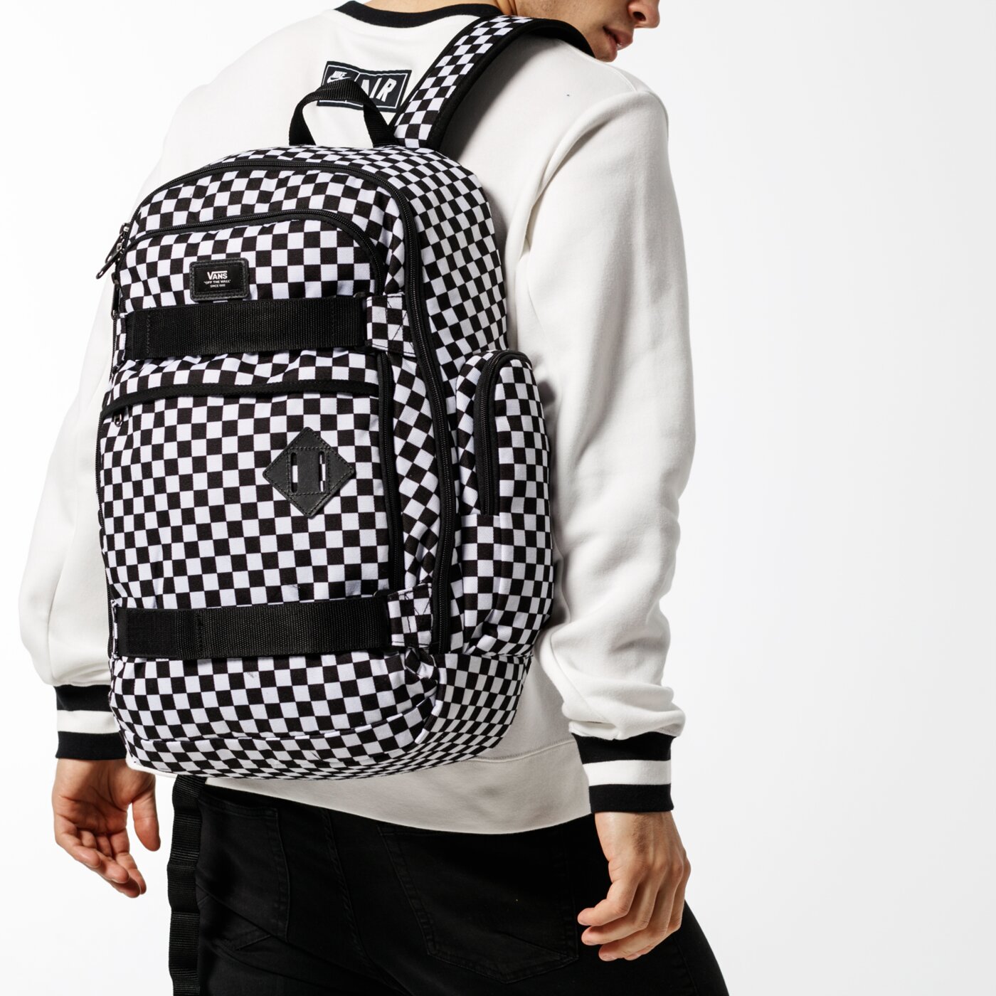 transient iii skate backpack