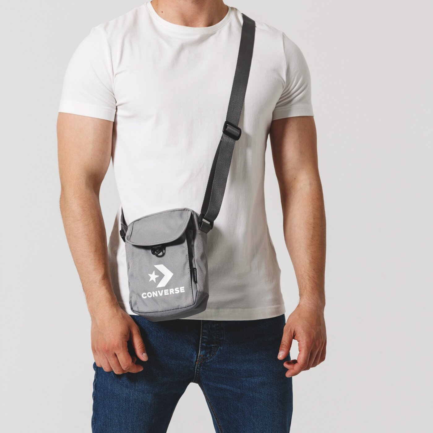 converse cross body 2