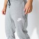 Férfi nadrágok NIKE NADRÁG AV15 JGGR FLC 861746063 szín: szürke