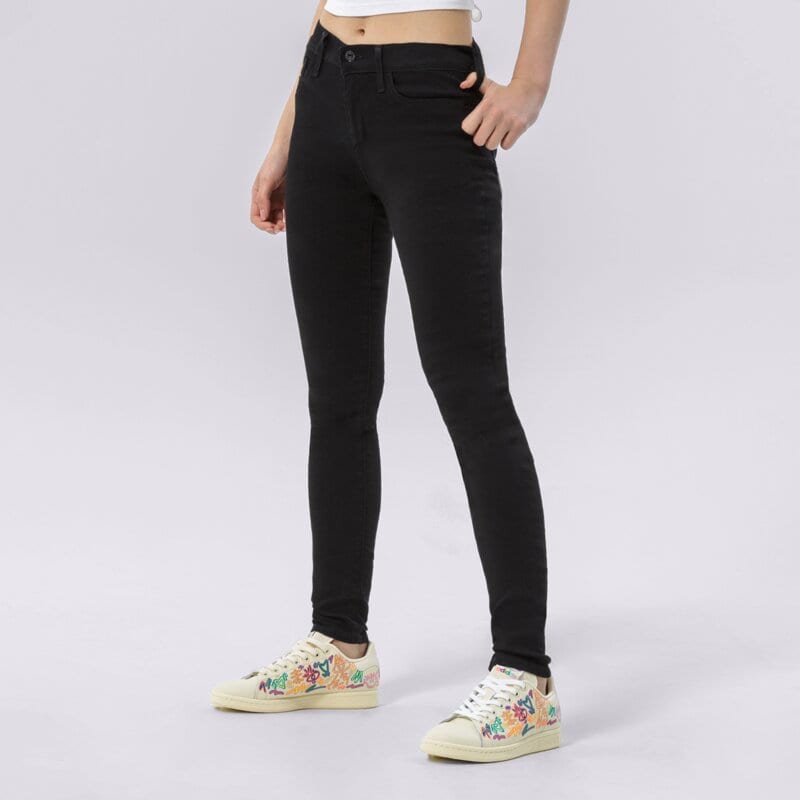 LEVI'S NADRÁG 710 SUPER SKINNY