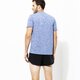 Férfi póló UNDER ARMOUR PÓLÓ SS RUN FRONT GRAPHIC SS 1316844-574 szín: kék