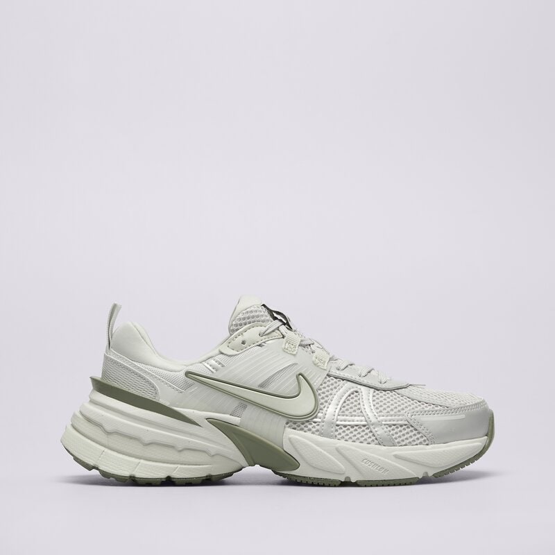 NIKE V2K RUN 